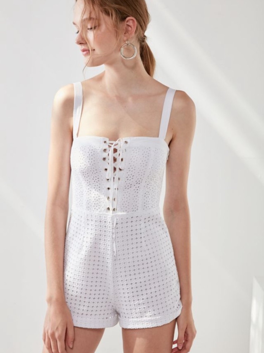 Kimchi Blue White Lace-Up Eyelet Romper Size M